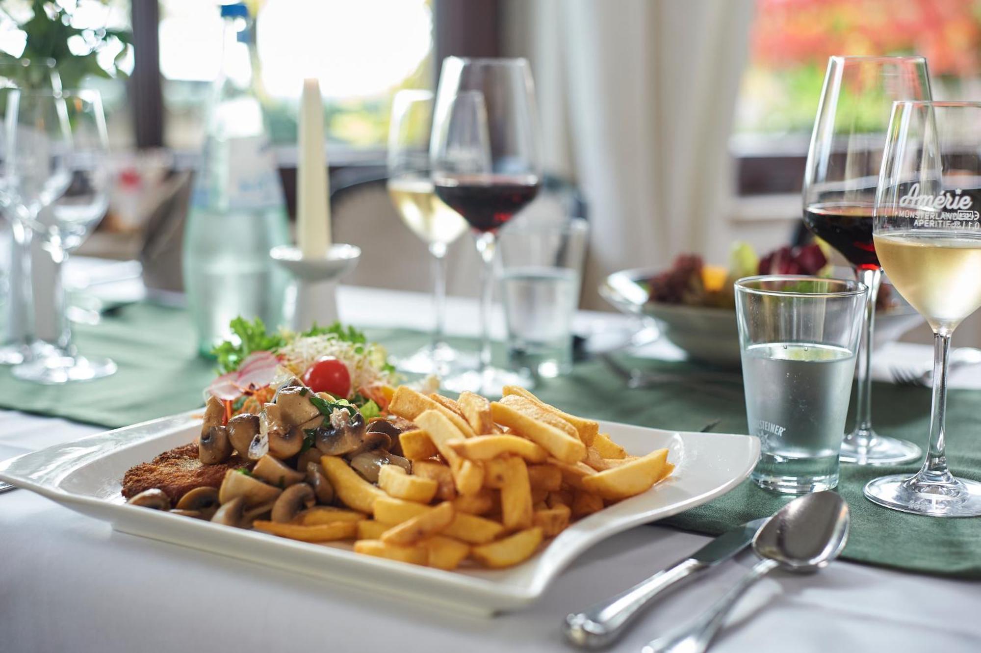 Hotel Restaurant Waldschloesschen Lienen Eksteriør billede